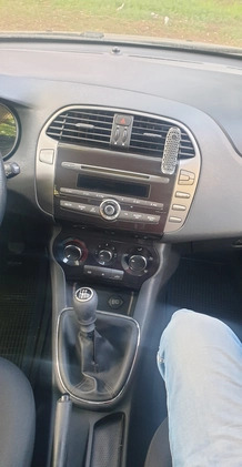 Fiat Bravo cena 9900 przebieg: 244242, rok produkcji 2010 z Łódź małe 137